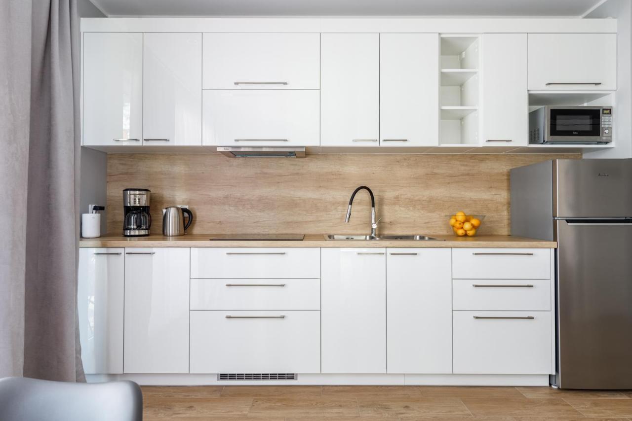 Apartment With Parking 500 M From The Sea By Noclegi Renters ミエンジボジェ エクステリア 写真